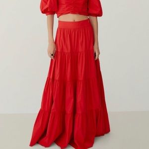 Red voluminous skirt mango